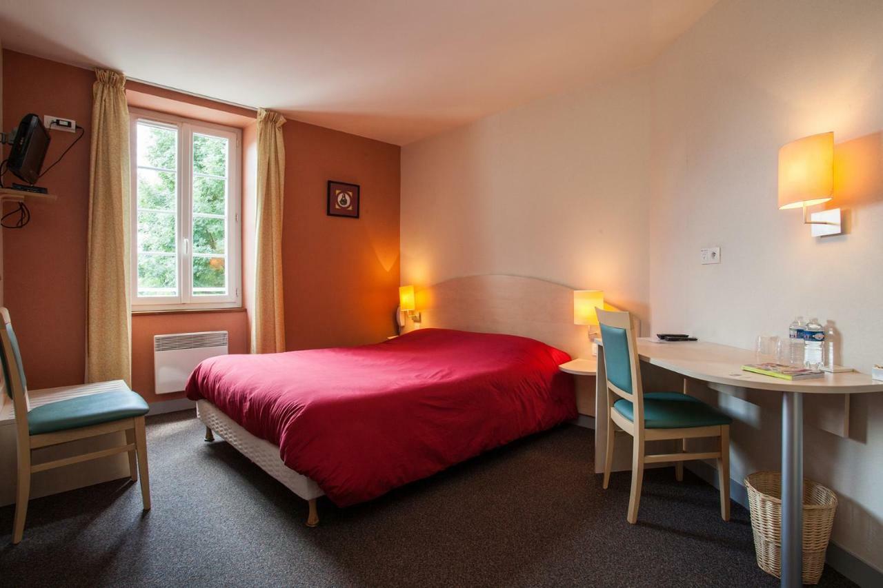 Le Lion D'Or Hotel Manzac-sur-Vern Buitenkant foto